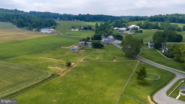 645 MOUNT VERNON RD, Gap, PA 17527