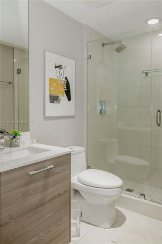 1300 S Miami Ave 2210, Miami, FL 33130