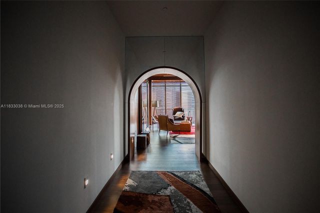 1300 S Miami Ave 2210, Miami, FL 33130