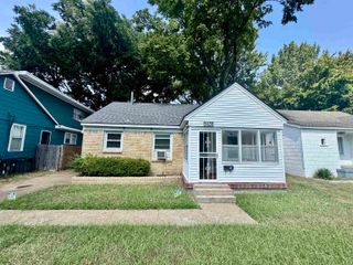 3438 CARRINGTON DR, Memphis, TN 38111
