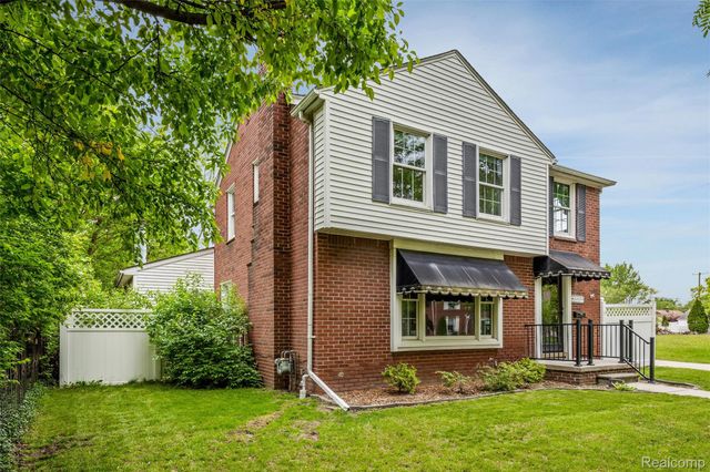 2357 21st Street, Wyandotte, MI 48192