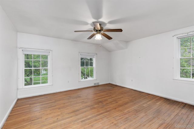 2357 21st Street, Wyandotte, MI 48192