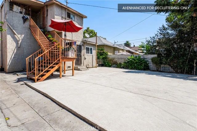 1208 E 34th Street Los Angeles CA, Los Angeles, CA 90011