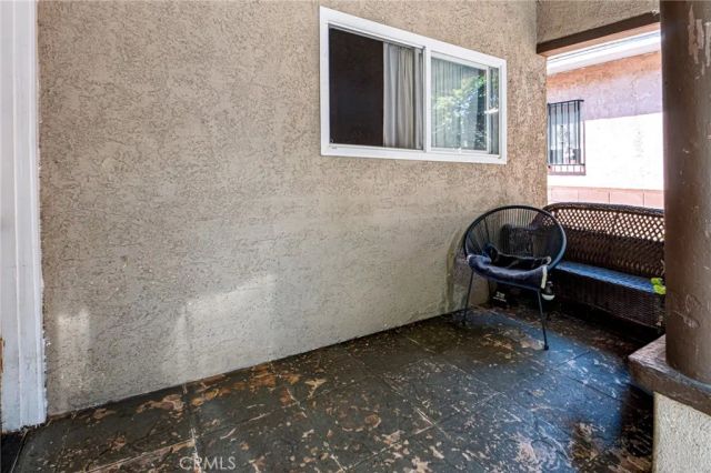 1208 E 34th Street Los Angeles CA, Los Angeles, CA 90011