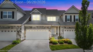 23822 Seminole Trail, Novi, MI 48375