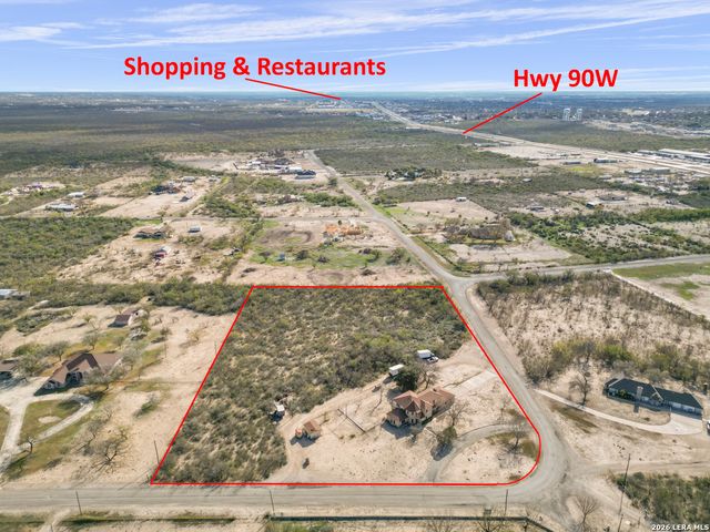 126 Packsaddle Circle, Del Rio, TX 78840