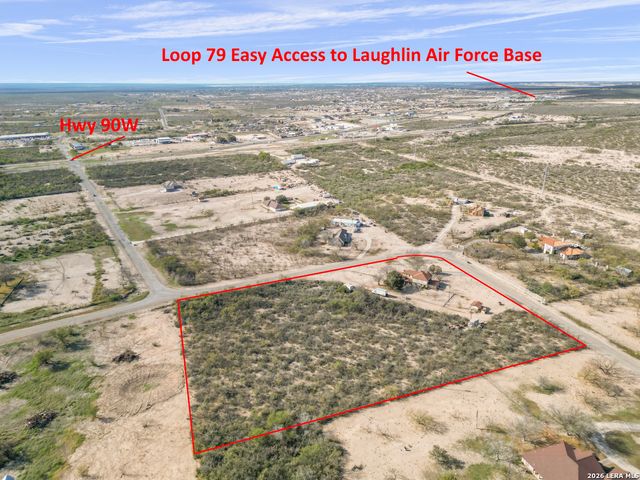 126 Packsaddle Circle, Del Rio, TX 78840