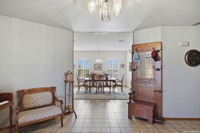 126 Packsaddle Circle, Del Rio, TX 78840