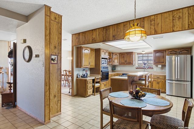 126 Packsaddle Circle, Del Rio, TX 78840