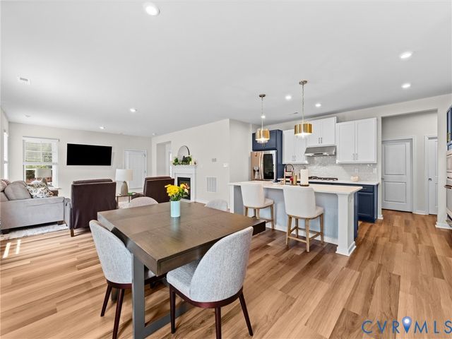 6912 Welara Run, Moseley, VA 23120