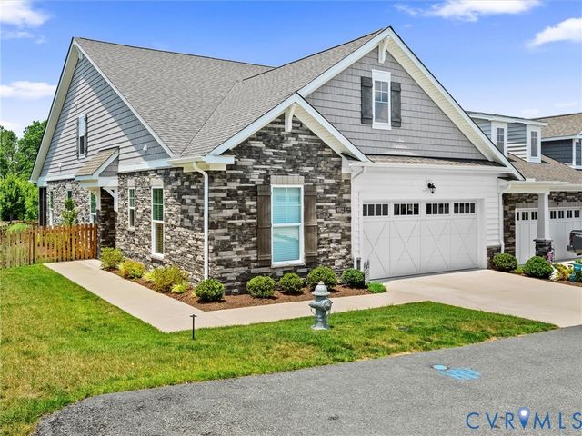 6912 Welara Run, Moseley, VA 23120