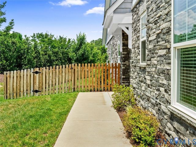 6912 Welara Run, Moseley, VA 23120