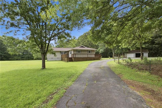 1968 Highway 211, Statham, GA 30666