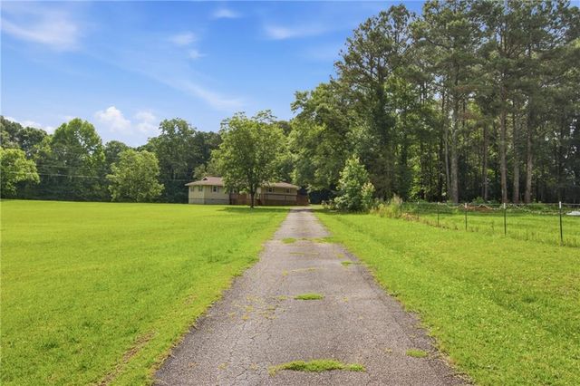 1968 Highway 211, Statham, GA 30666
