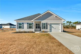 107 Nobles Drive NE, Ludowici, GA 31316