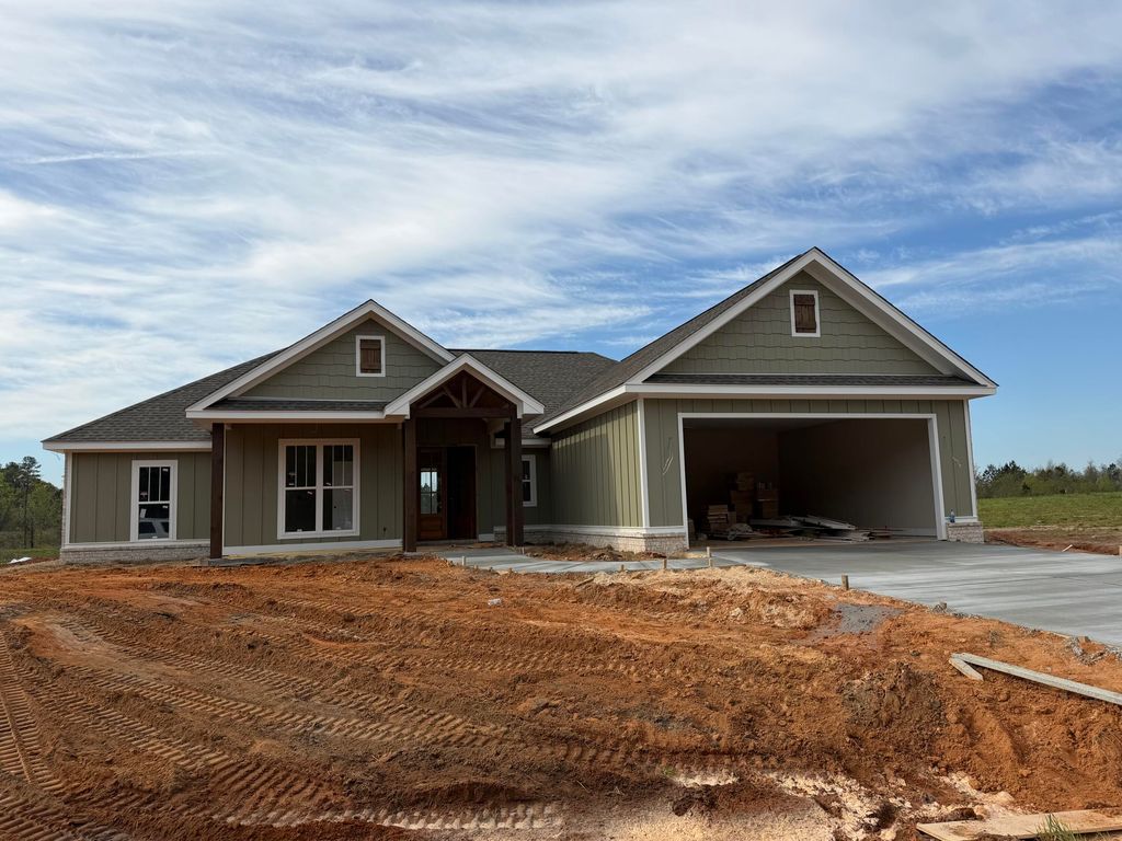 121 MICAWBER Loop, Hattiesburg, MS 39402