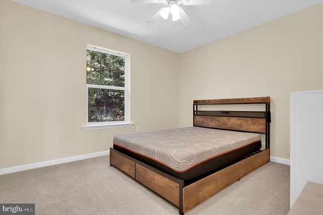 874 BOYDS SCHOOL RD, Gettysburg, PA 17325