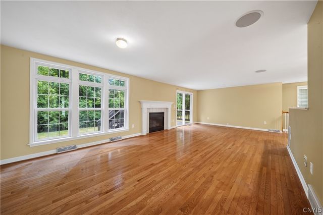 7554 Sugarwood Lane, Clay, NY 13212