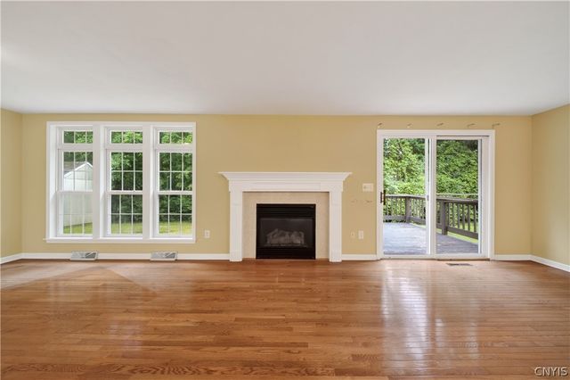 7554 Sugarwood Lane, Clay, NY 13212