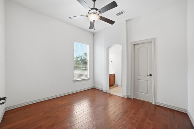 291 Talbot Lane, Sunnyvale, TX 75182