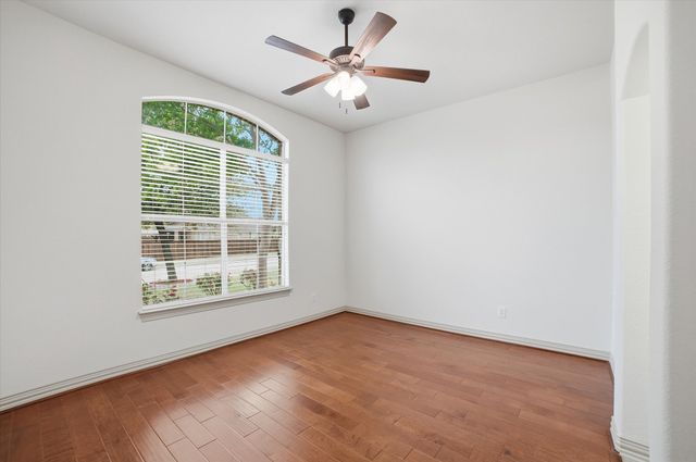 291 Talbot Lane, Sunnyvale, TX 75182