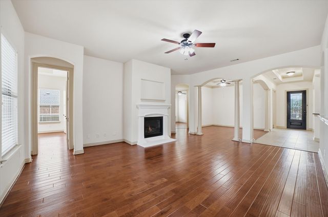 291 Talbot Lane, Sunnyvale, TX 75182