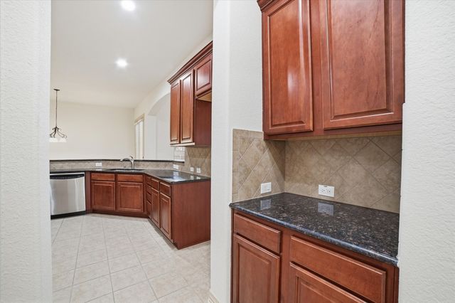 291 Talbot Lane, Sunnyvale, TX 75182