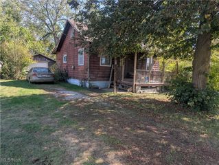 852 15th Street NW, Massillon, OH 44647