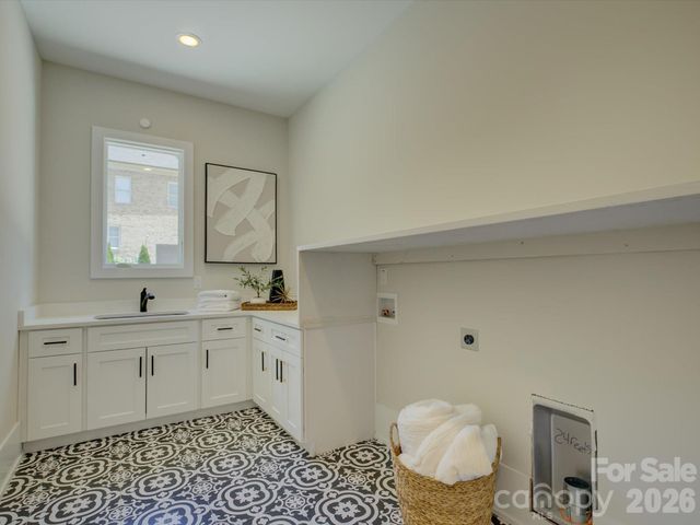 1016 Sherringham Way, Waxhaw, NC 28173