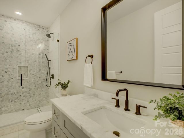 1016 Sherringham Way, Waxhaw, NC 28173