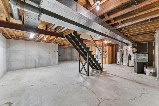 617 W Maple Street, Raymore, MO 64083