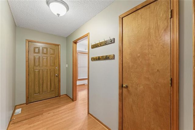 617 W Maple Street, Raymore, MO 64083