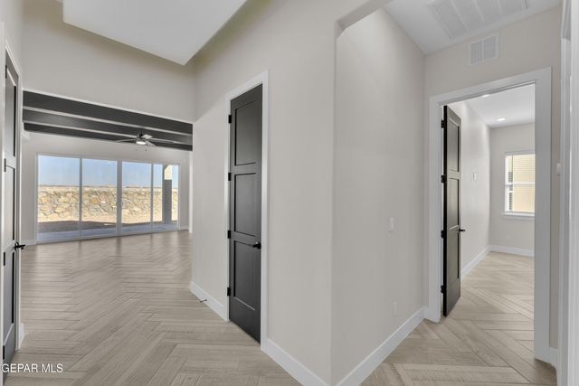 1420 HARLAN POINT Place, El Paso, TX 79928