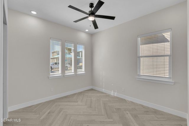 1420 HARLAN POINT Place, El Paso, TX 79928