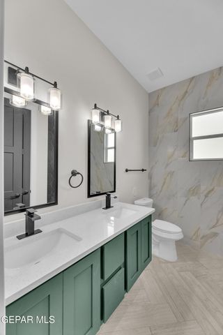 1420 HARLAN POINT Place, El Paso, TX 79928