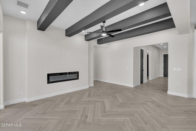 1420 HARLAN POINT Place, El Paso, TX 79928