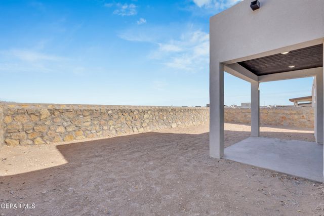 1420 HARLAN POINT Place, El Paso, TX 79928