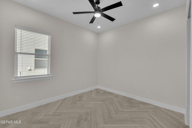 1420 HARLAN POINT Place, El Paso, TX 79928