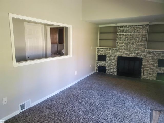 32315 beaconsfield street Road, Roseville, MI 48066