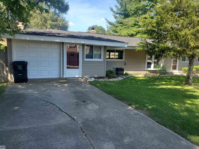 32315 beaconsfield street Road, Roseville, MI 48066