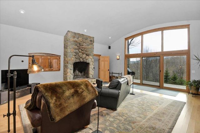460 Bull Moose Ridge Road, Stowe, VT 05672