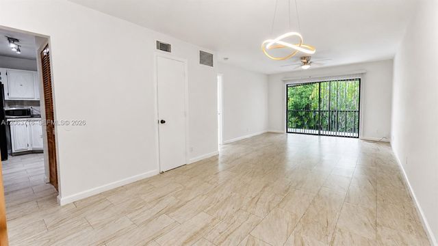 3101 Oakland Shores Drive H203, Oakland Park, FL 33309
