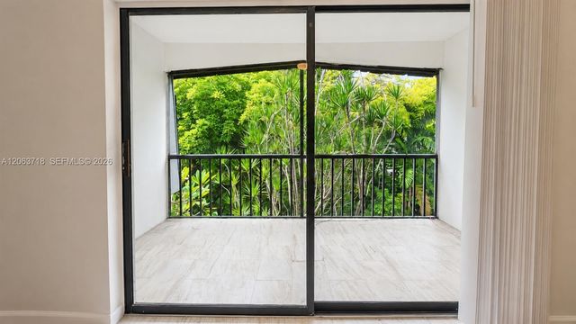 3101 Oakland Shores Drive H203, Oakland Park, FL 33309