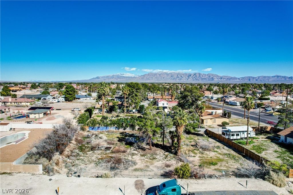 Peak and Jones, Las Vegas, NV 89108
