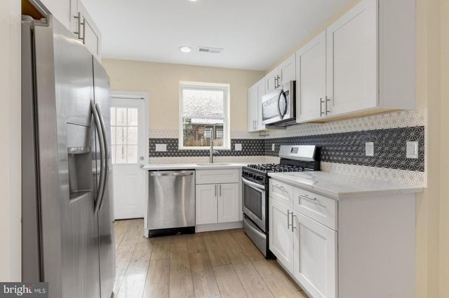 2124 SIGEL ST, Philadelphia, PA 19145