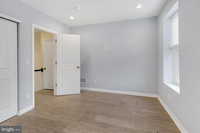 2124 SIGEL ST, Philadelphia, PA 19145