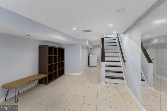 2124 SIGEL ST, Philadelphia, PA 19145