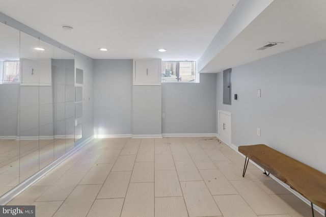 2124 SIGEL ST, Philadelphia, PA 19145