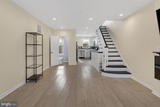 2124 SIGEL ST, Philadelphia, PA 19145