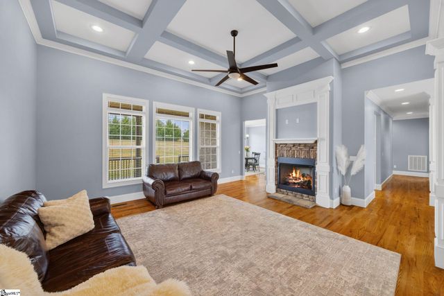 815 Shadow Creek Drive, Inman, SC 29349